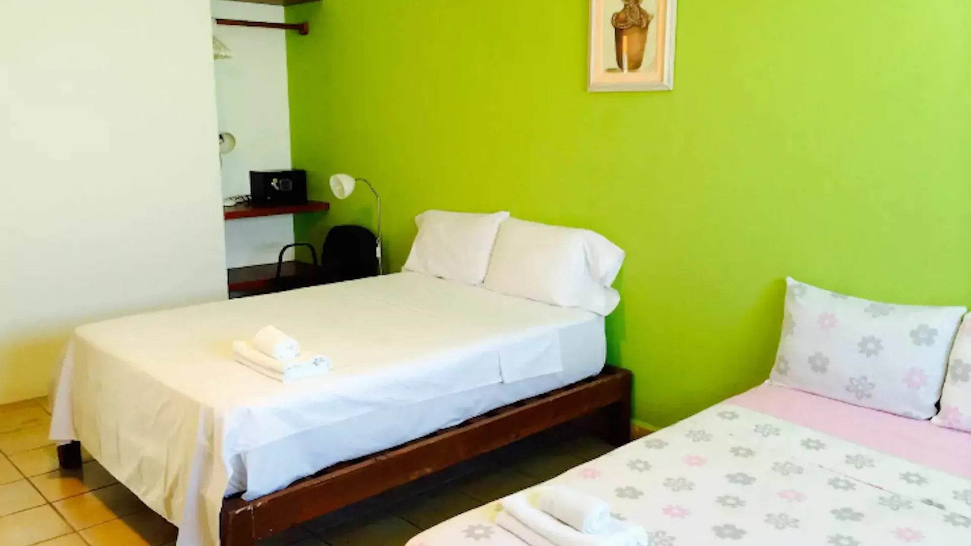 Casa Yadira contacts